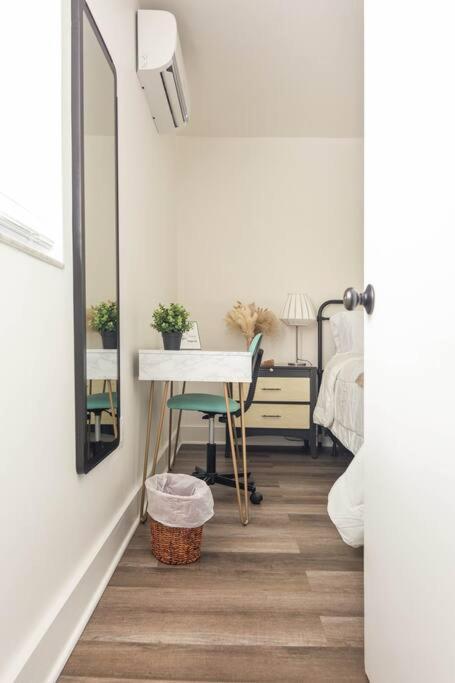 Sleeps 3, Cozy, Boho Style, In The Heart Of Miami -Free Parking Apartment Exterior photo